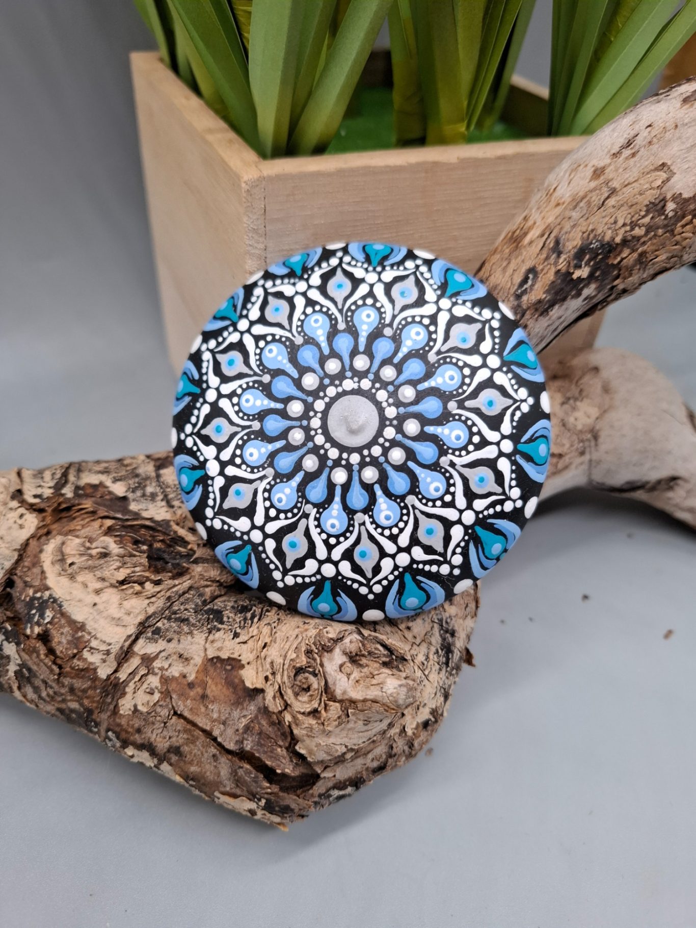 Dot-Painting Mandala Steinkunst