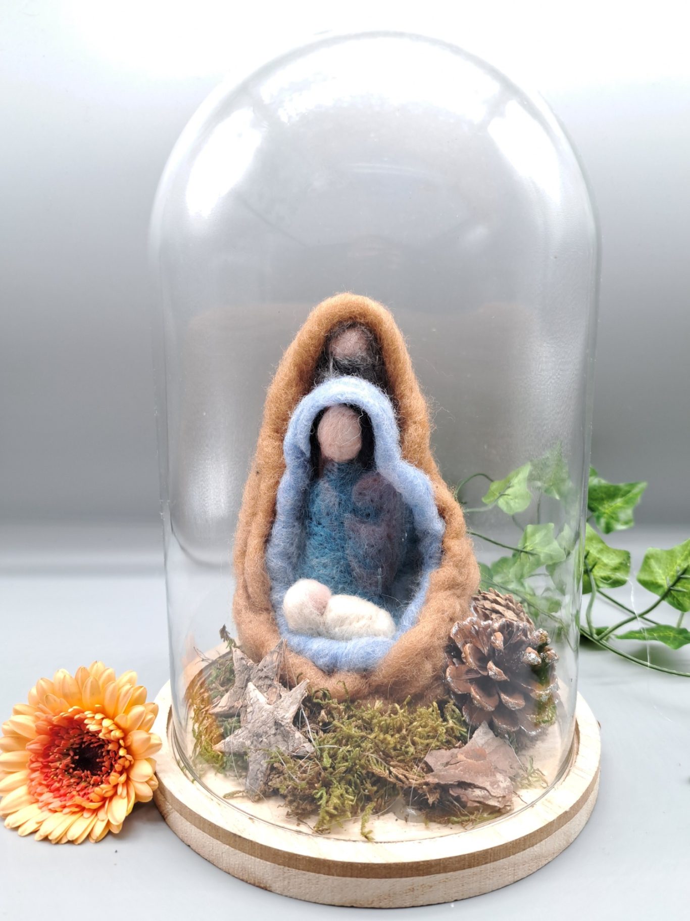 Weihnachtskrippe Nadelfilzen